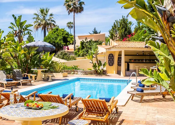 Villa Crisandra In Algarve